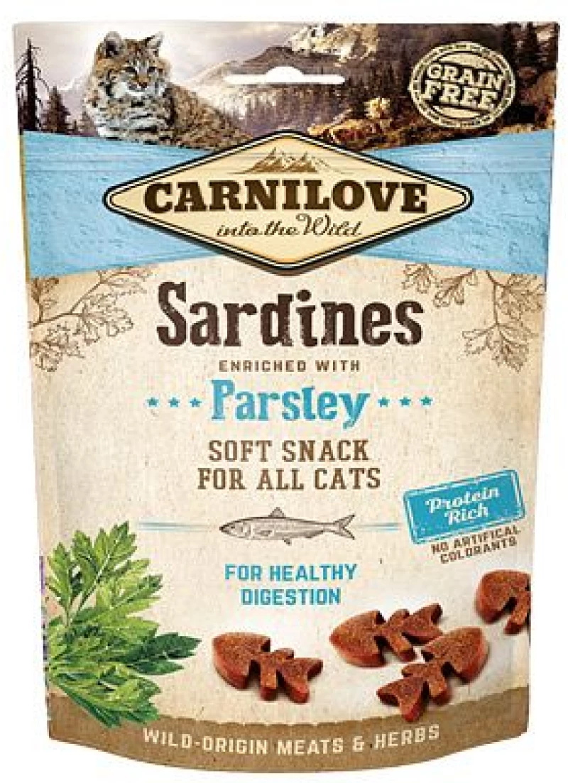 Brit Carnilove Cat Snack Crunchy or Soft 50gr Soft Sardines enriched with Parsley  50gr