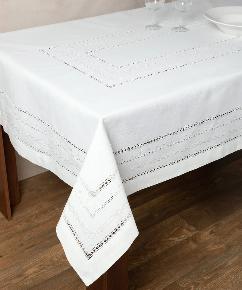Τραπεζομάντηλο 602 (175cm x 220cm) λευκό Silk Fashion
