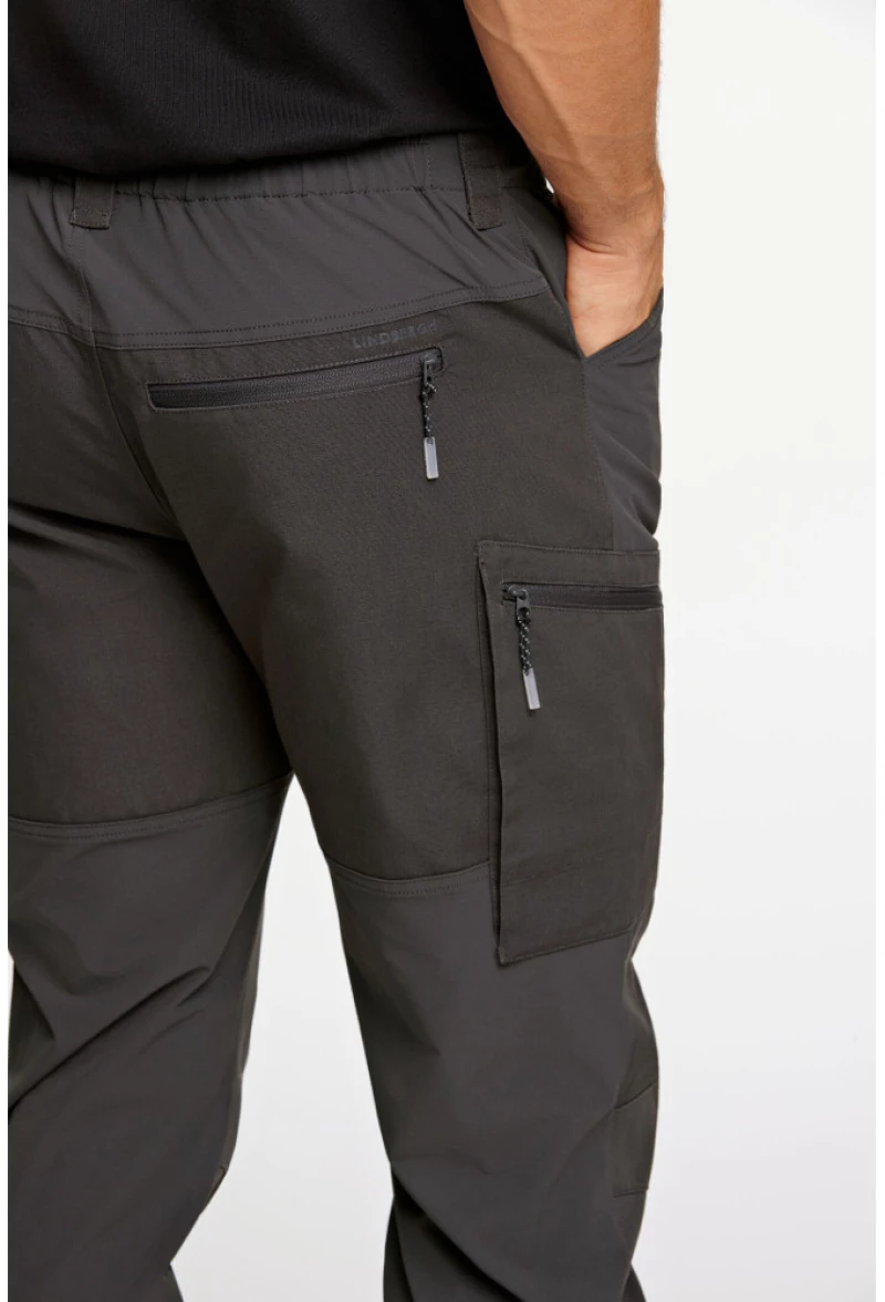 Lindbergh Water Repellent Casual pants