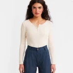 Levi's® DRY GOODS HENLEY TOP