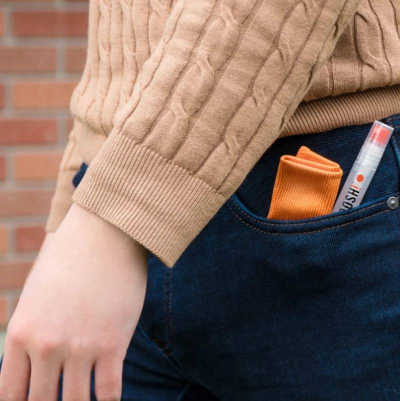 Whoosh! Screen Shine Pocket - Σετ Καθαρισμού Οθόνης με Υγρό Σπρέι και Αντιμικροβιακό Πανί από Μικροΐνες - 8ml (1FG08ENFR)