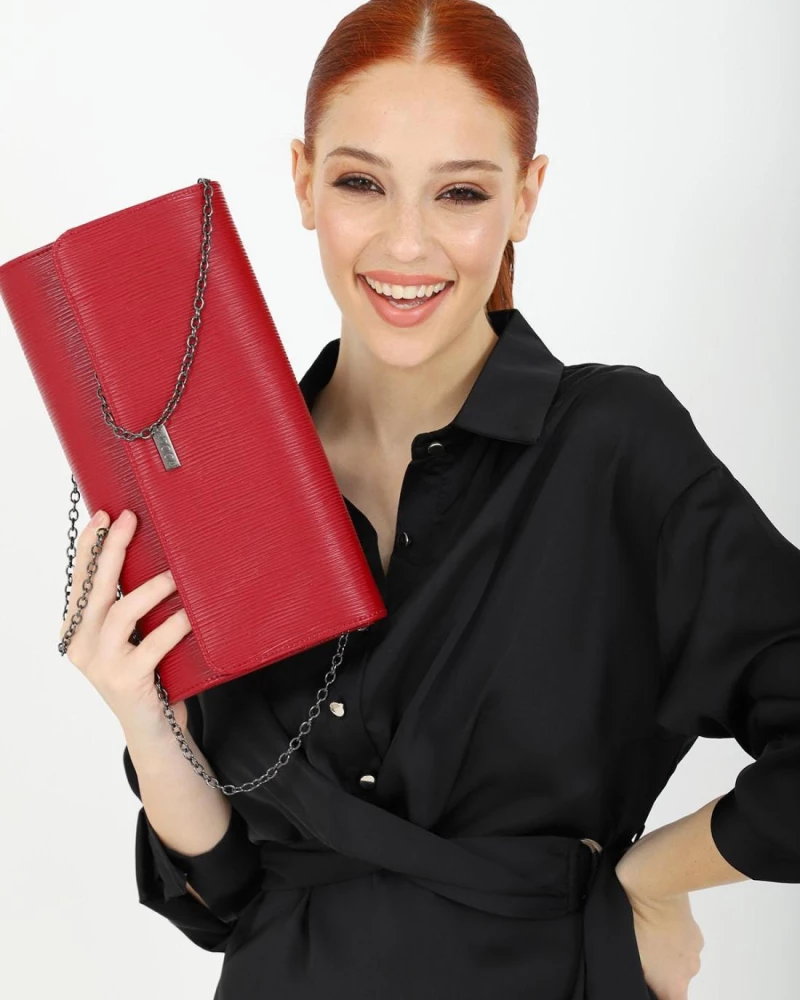 Γυναικείο βραδινό τσαντάκι clutch κόκκινο  doca  19607