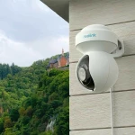 Reolink E Series E540 Bulb IP security camera Outdoor 2560 x 1920 pixels Wall