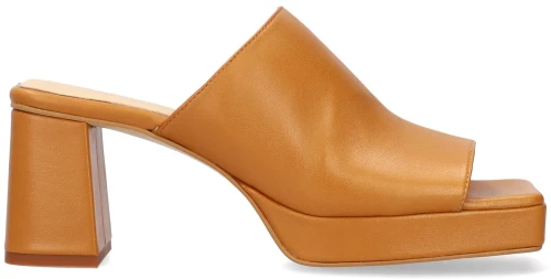 Andres Machado Adara-32 Δερμάτινο Mule Κάμελ 8cm