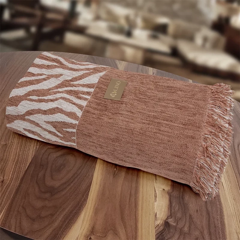 LINO ΡΙΧΤΑΡΙ CEBRA SALMON 180X250