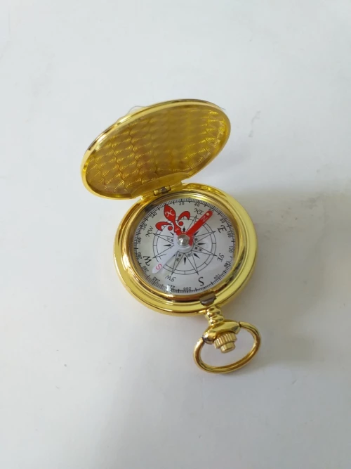 Πυξίδα Επίχρυση Μεταλλική Φ4.5cm