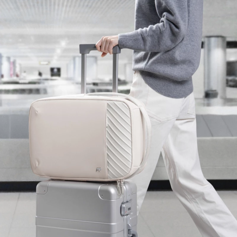Tomtoc Voyage-T50 Laptop Backpack - Σακίδιο / Τσάντα Πλάτης & Μεταφοράς Laptop έως 15.6" & Tablet έως 12.9" - 20L - White (T50M1W1)