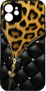 Animal print leopard in black IPhone 15