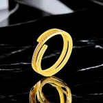 Ατσάλινο δαχτυλίδι βεράκι με ζιργκόν επιχρυσωμένο (R3025)