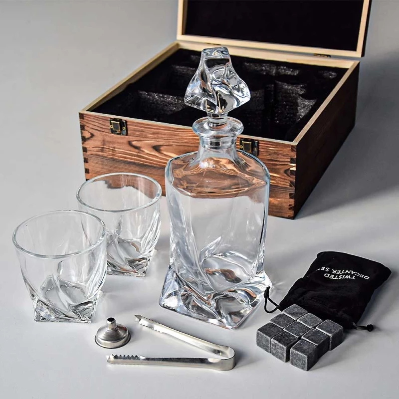 Twisted decanter set – Σετ καράφα twisted – Για μοναδική απόλαυση ποτών