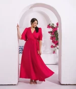 Μακρύ σατέν κρουαζέ φόρεμα plus size Rinascimento - Φούξια
