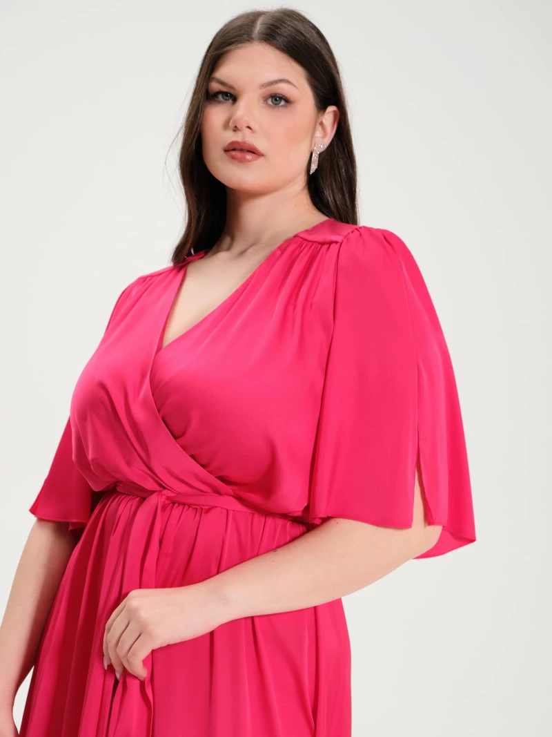 Μακρύ σατέν κρουαζέ φόρεμα plus size Rinascimento - Φούξια