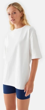 Αθλητική  Γυναικεία Μπλούζα Oversize Άσπρη