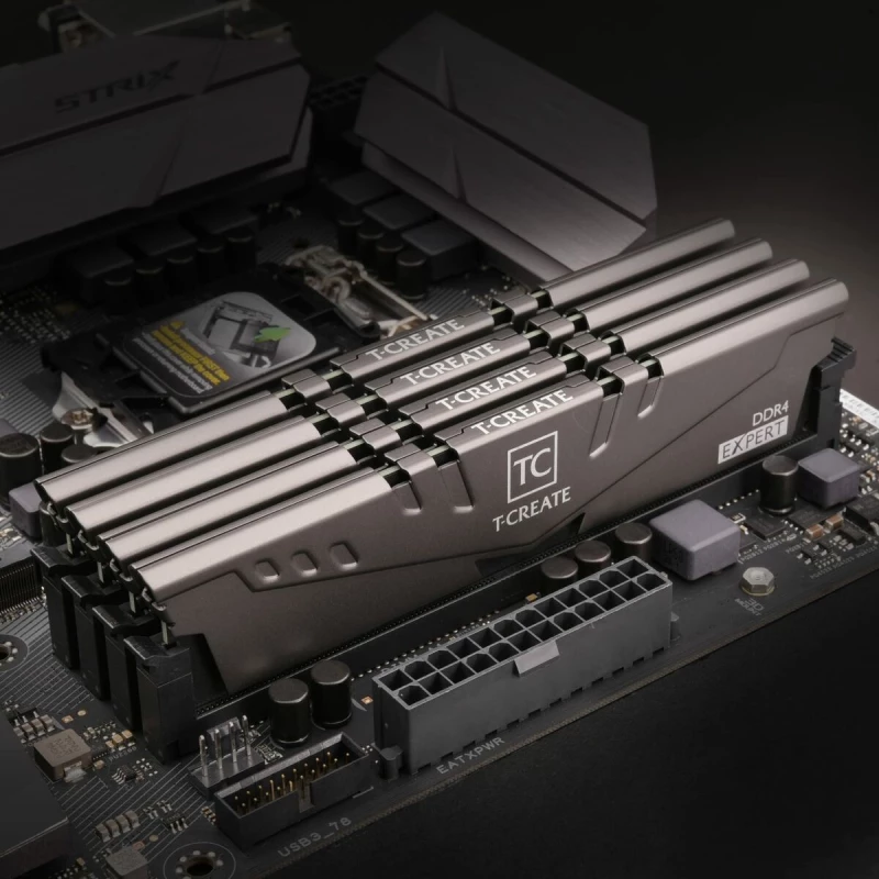 Μνήμη RAM Team Group TTCED432G3200HC16FDC01 32 GB DDR4 3200 MHz CL16
