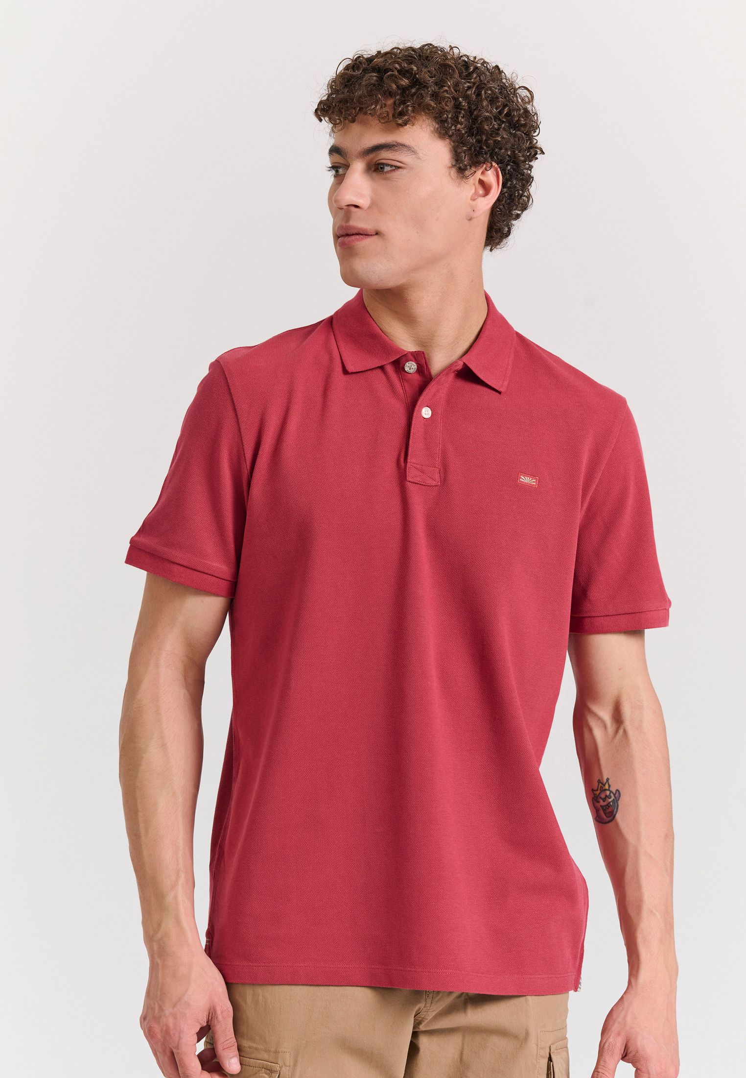 Polo μπλούζα με κεντημένο logo - The essentials - EARTH RED - FBM011-001-11