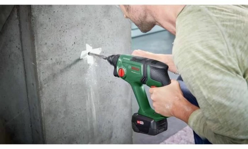 Τρυπάνι σφύρας BOSCH UniversalHammer 18V
