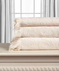 Βαμβακερή ζακάρ πετσέτα ALICIA 520gsm (50cm x 100cm) cream - -