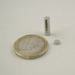 Μαγνήτης Δίσκος Φ4x1.5mm Νεοδυμίου Δύναμη Έλξης 250gr
