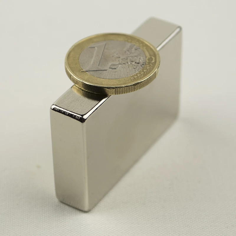 Μαγνήτης Παραλληλεπίπεδος 46x30x10mm Νεοδυμίου Δύναμη Έλξης 29kg