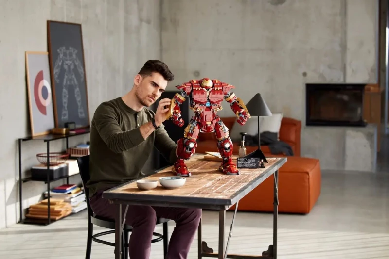 LEGO MARVEL 76210 HULKBUSTER