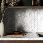 Ivy Space 23x30.5cm Πλακάκι Chevron Calacatta Cremo Ματ