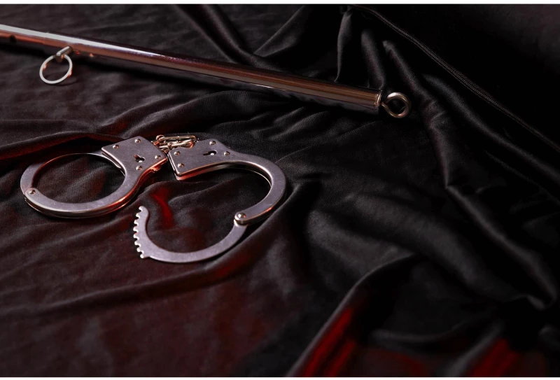 Metal Hand Cuffs - Silver