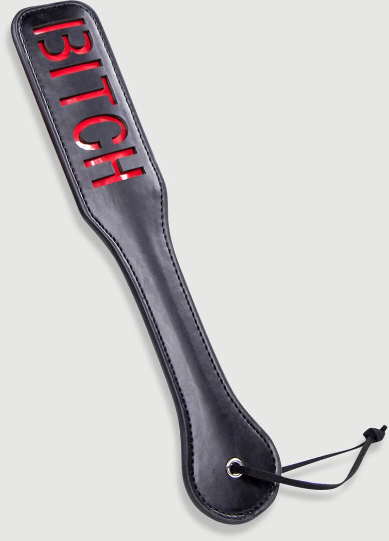 Δερμάτινο Paddle Με Χάραξη BITCH Domme Series Leather Paddle With BITCH Cutout – Μαύρο