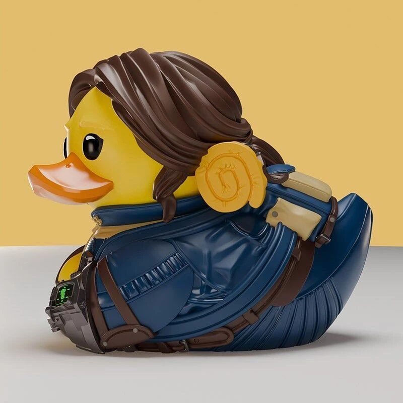 Numskull - Tubbz - Lucy Maclean (Boxed Edition) / Fan Shop and Merchandise