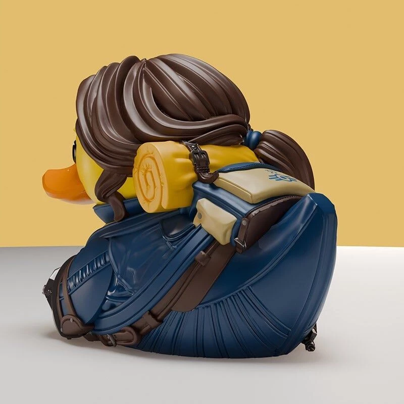 Numskull - Tubbz - Lucy Maclean (Boxed Edition) / Fan Shop and Merchandise