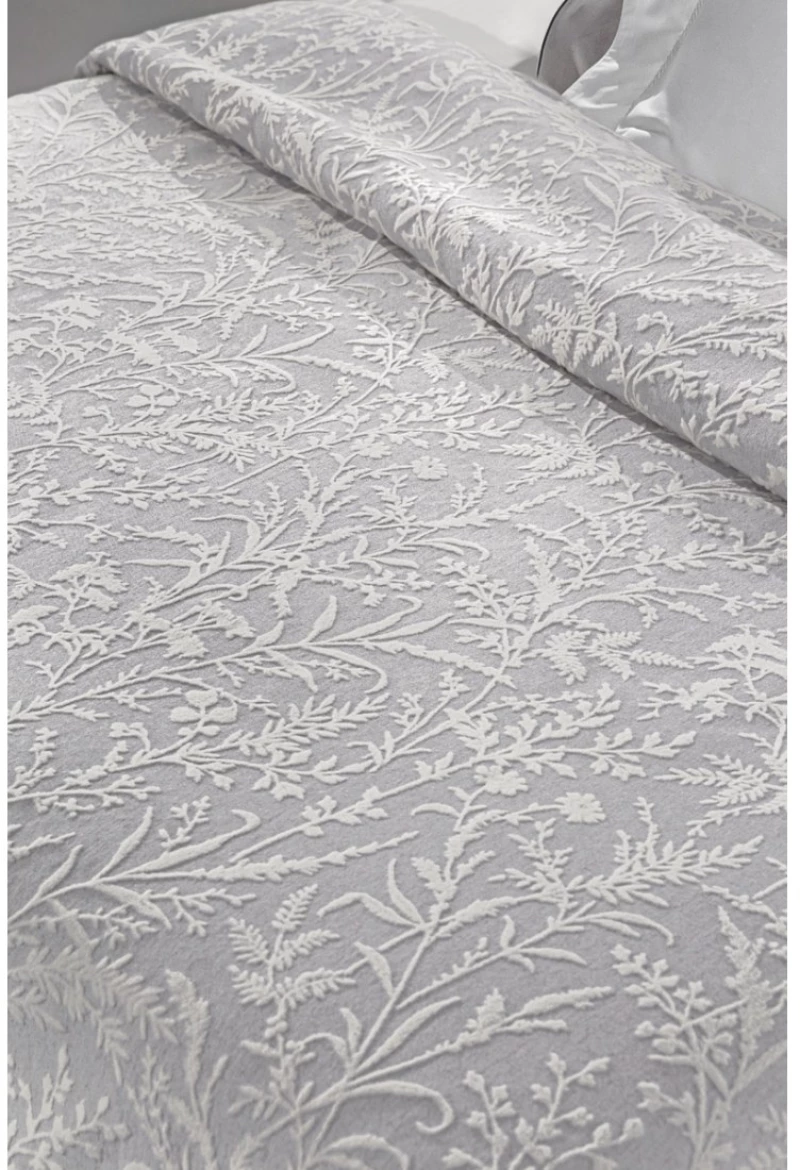 Κουβέρτα King Size Guy Laroche Bouquet Smoke 260x250