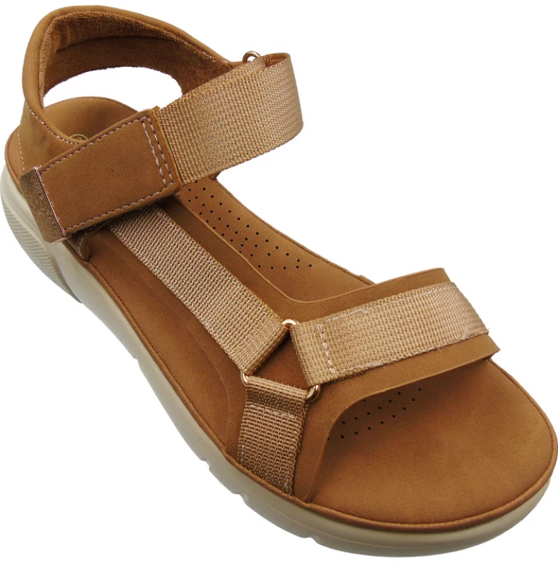 Γυναικείο πέδιλο σε camel G3986