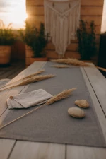 Stewehome Μοντέρνο και κομψό τραπεζομάντηλο από 100% λινό για τραπέζια 150x50 cm
